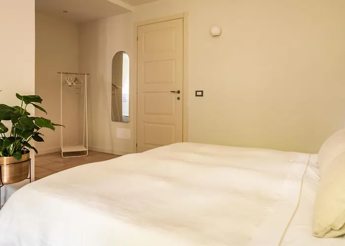Ghigorotto, Suite&villa Pensión Benevello