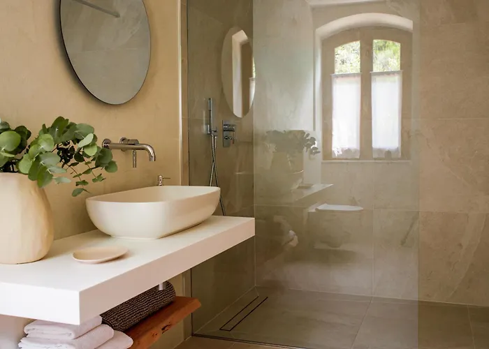 Ghigorotto, Suite&villa 3* Benevello